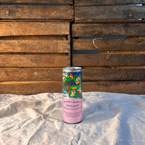 Äppelmust Discovery från Ranviks Trädgård i rosa burk
